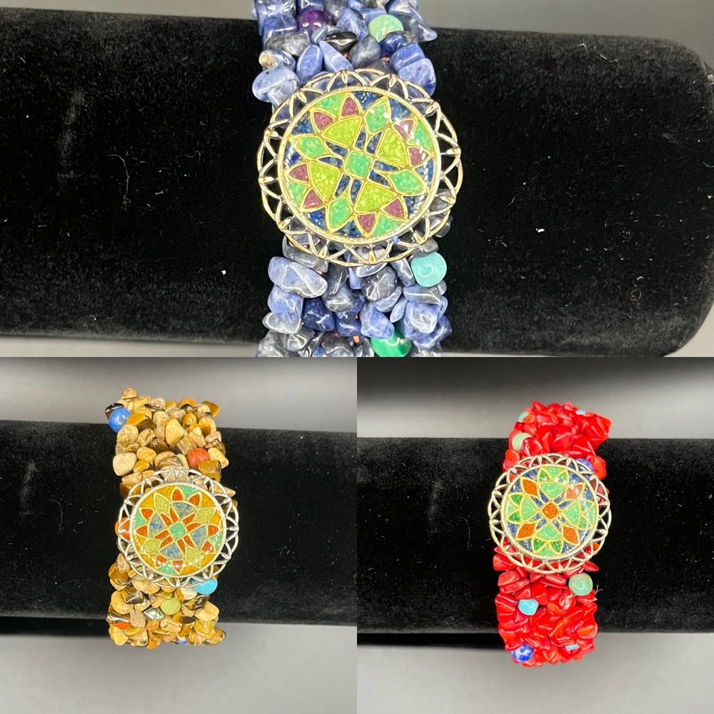 Set of 3 Carolyn pollack stretch bracelets